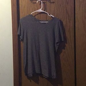 old navy striped tee:)